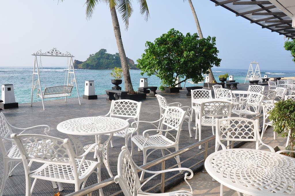 Goviyapana Beach Hotel Ahangama Esterno foto
